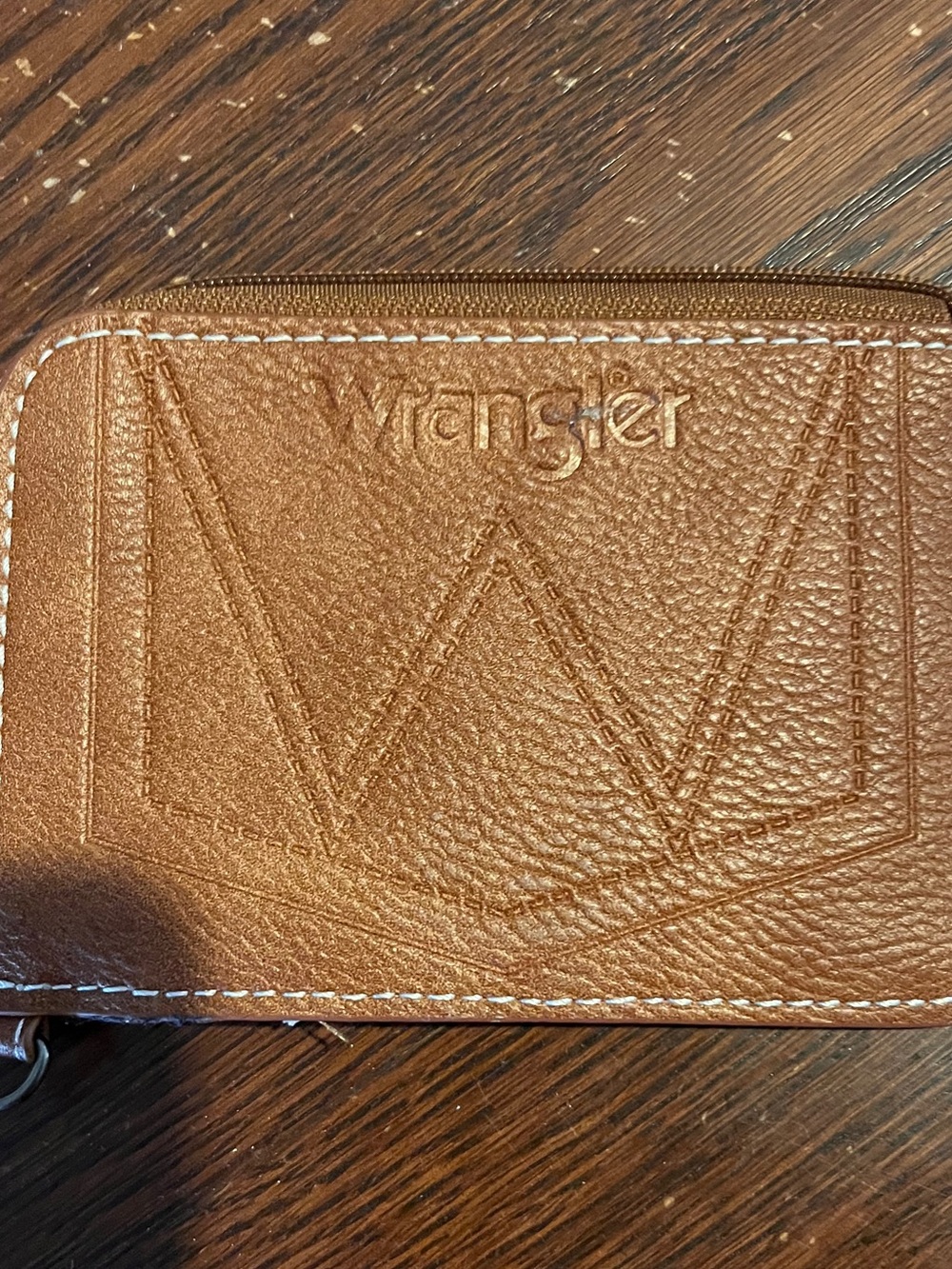 NWOT Wrangler Brown Leather Zip Wallet
